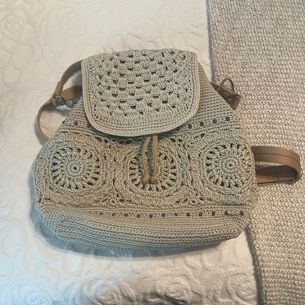 Grey bag